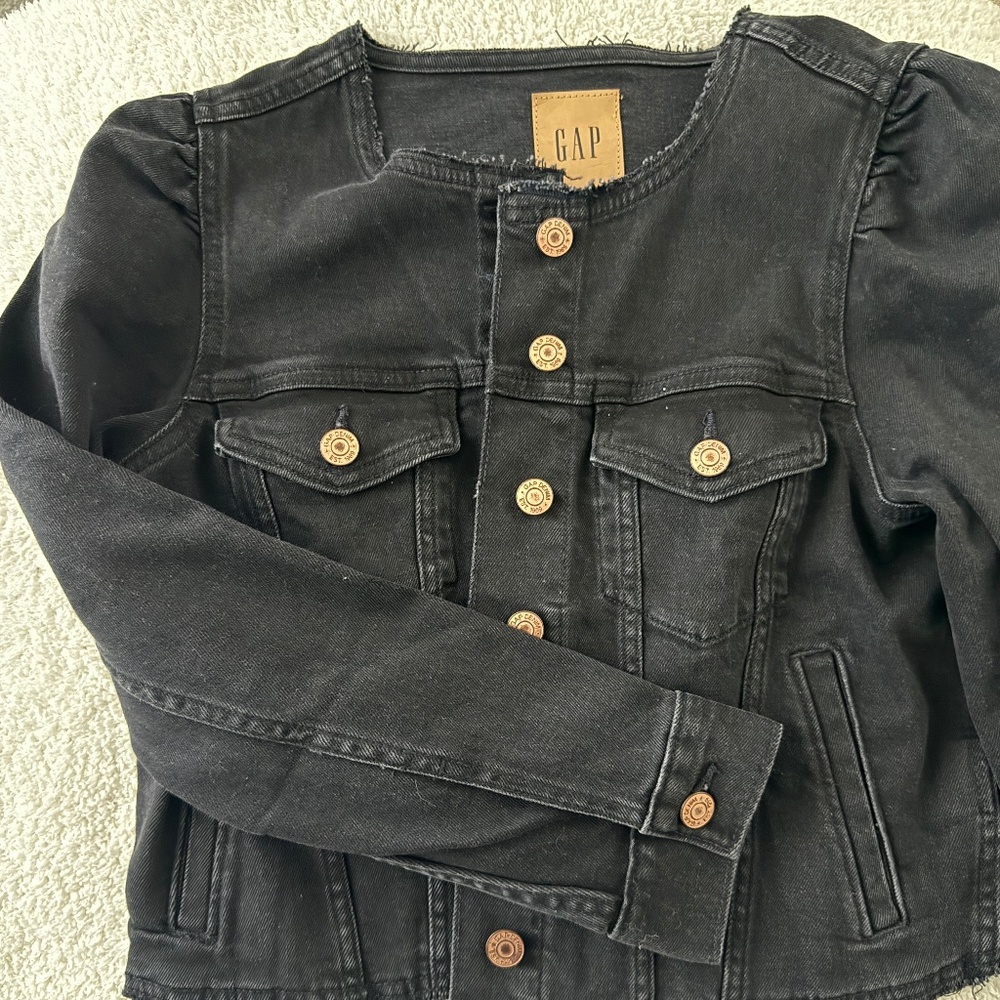Black gap jean jacket